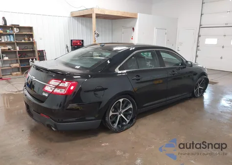 2016 Ford Taurus Sho z USA, uszkodzony, nr VIN 1FAHP2KT3GG131397